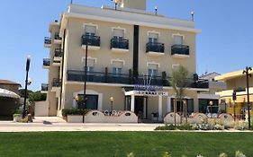 Hotel Milanese